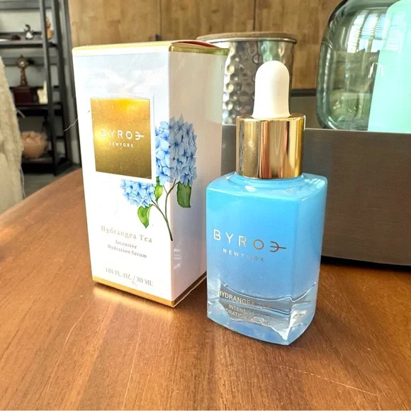 Byroe New York Hydrangea Tea Intensive Hydration Serum - Picture 2 of 6